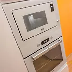 Jet Hottub - Washer&Dryer - 12Min Center - 160Mbs Wifi